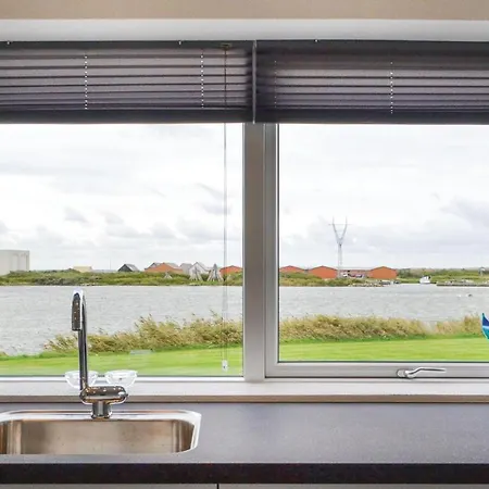 Three-bedroom In Ulfborg Thorsminde